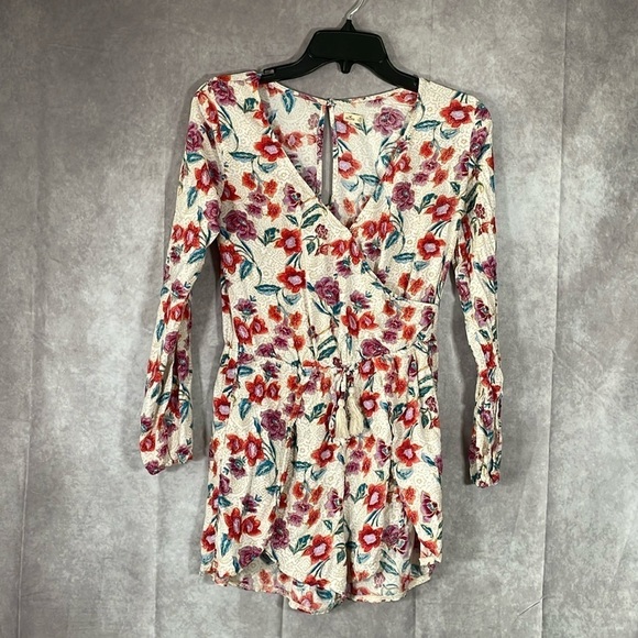 Hollister | Long Sleeve Floral Romper | Size XS - Picture 1 of 9